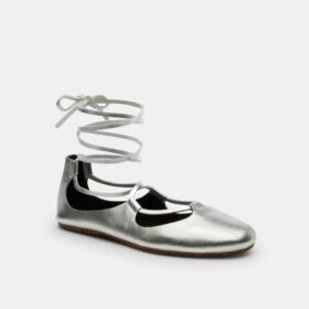 Ballerine morbide con lacci