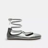 Ballerine morbide con lacci