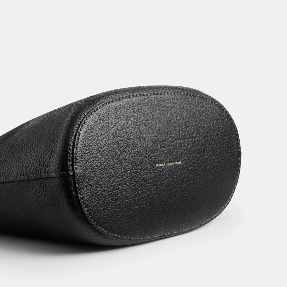 Borsa a secchiello Bleecker con chiusura Kisslock