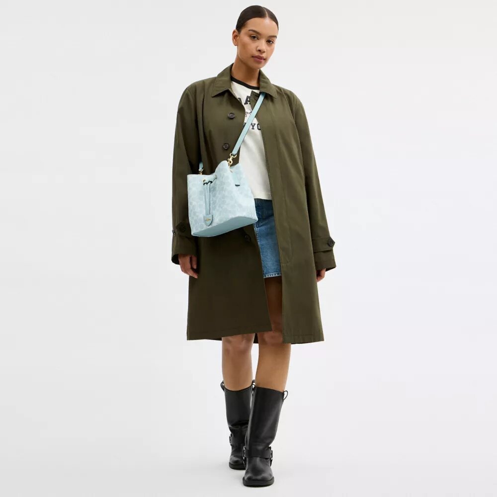 Borsa a secchiello Rowan in Signature Canvas