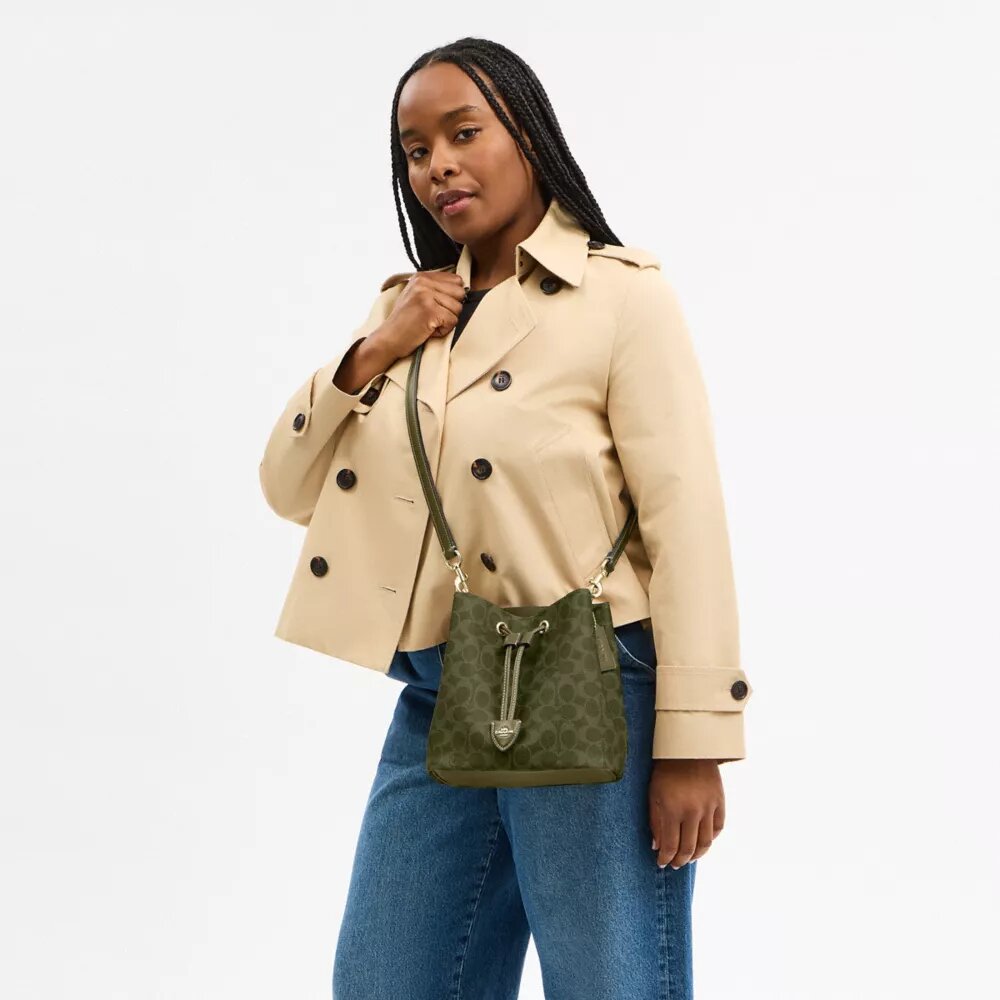 Borsa a secchiello Rowan in Signature Canvas