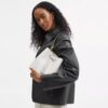 Borsa a secchiello Rowan in Signature Canvas