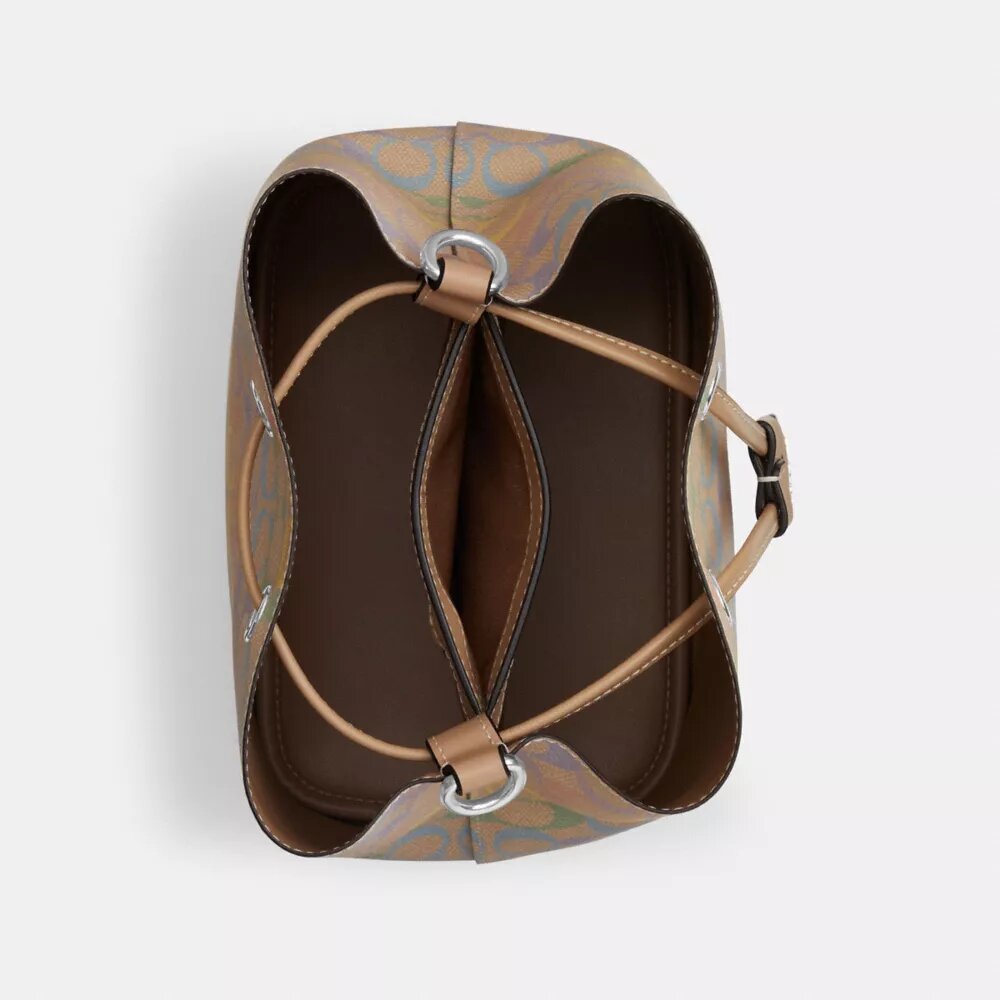 Borsa a secchiello Rowan in Signature Canvas Rainbow