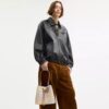 Borsa a secchiello Rowan in Signature Canvas Rainbow