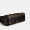 Borsa a spalla Bridget in Signature Canvas con ciondoli