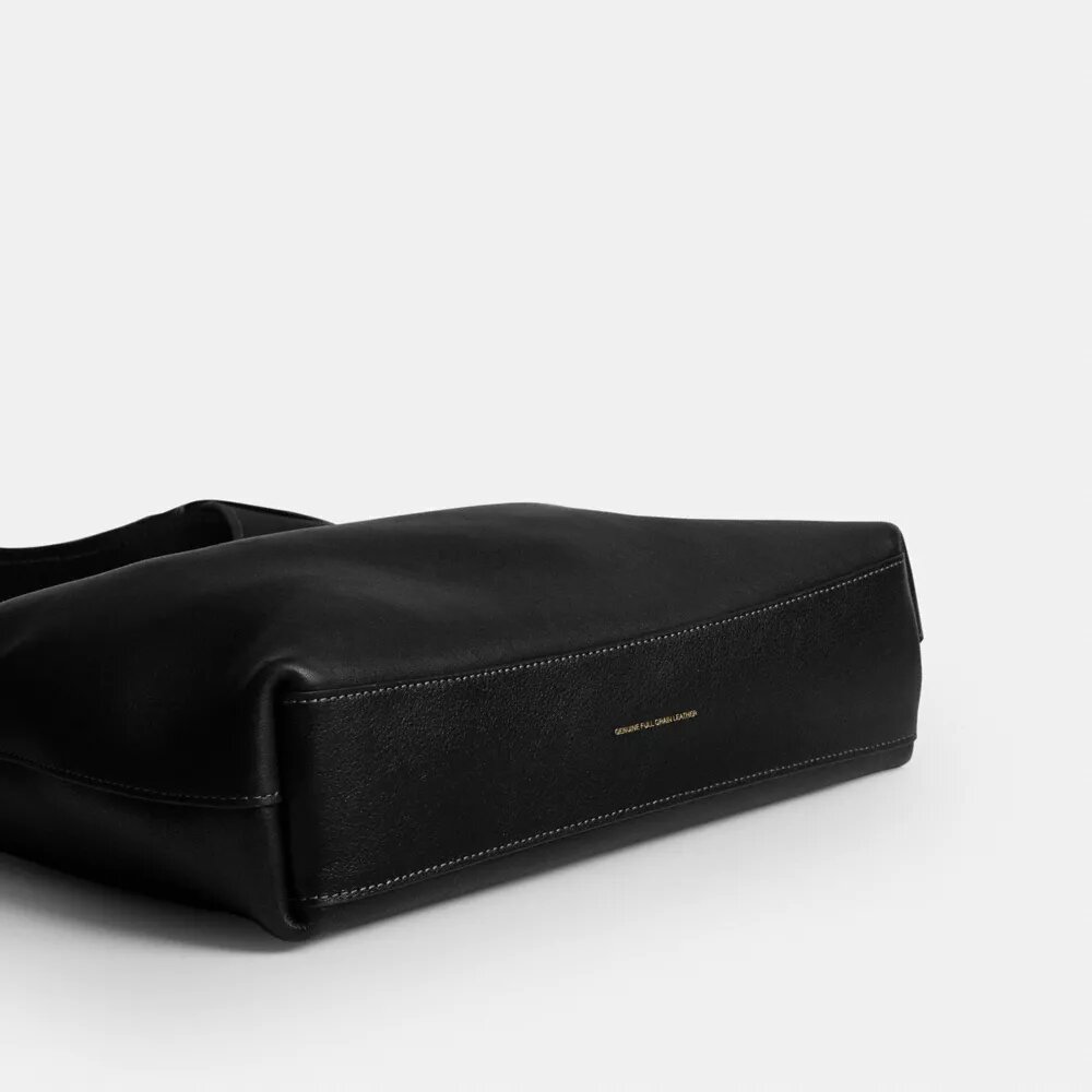 Borsa a spalla Brooklyn 28 con ciondoli per il 10° compleanno di Rexy