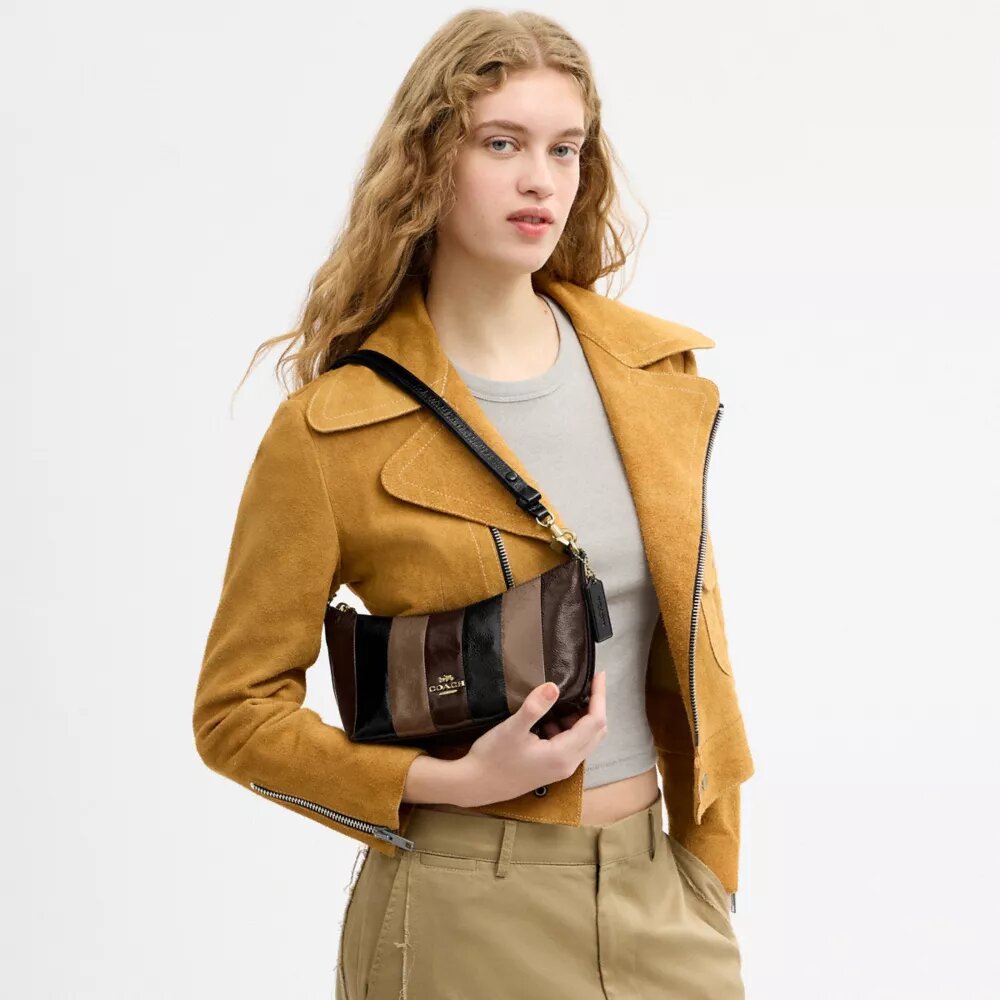 Borsa a spalla Caitlin con patchwork a righe