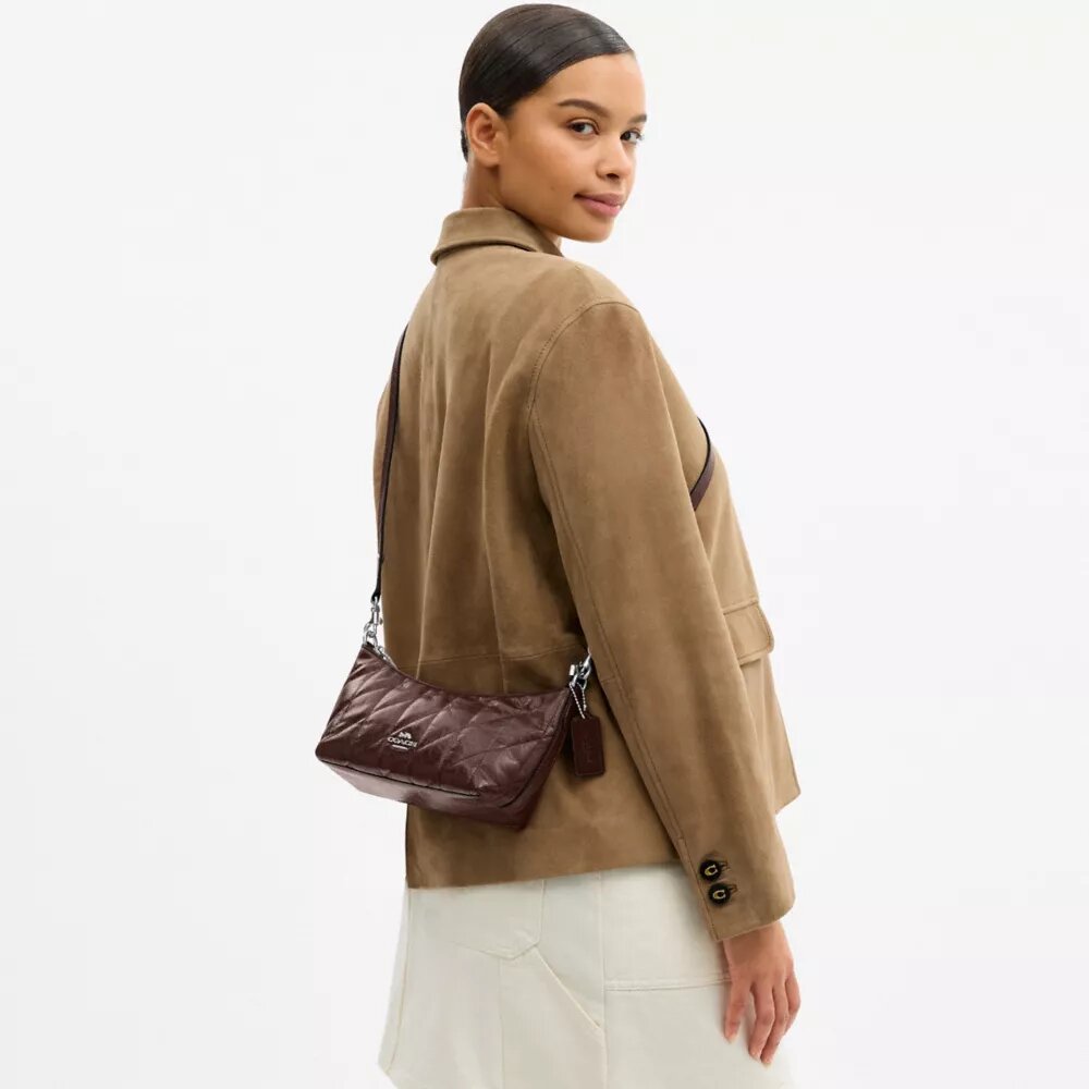 Borsa a spalla Caitlin con trapuntatura