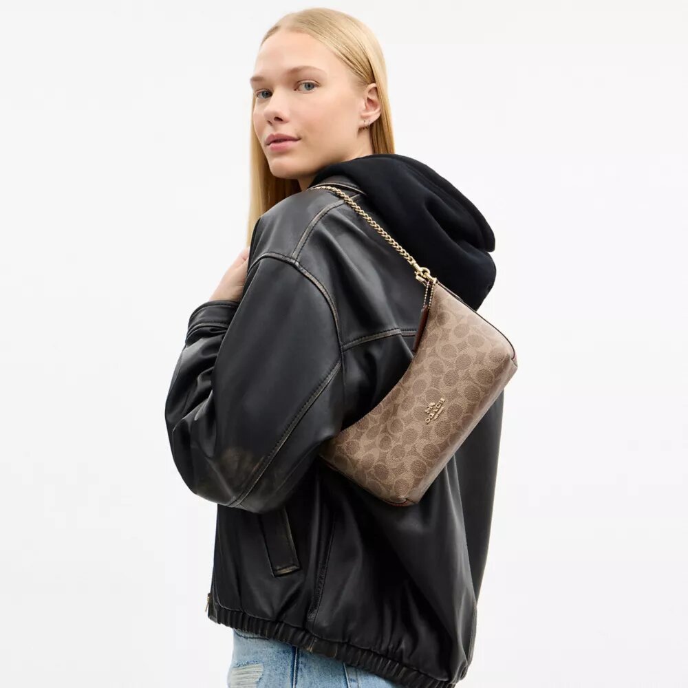 Borsa a spalla Caitlin in Signature Canvas