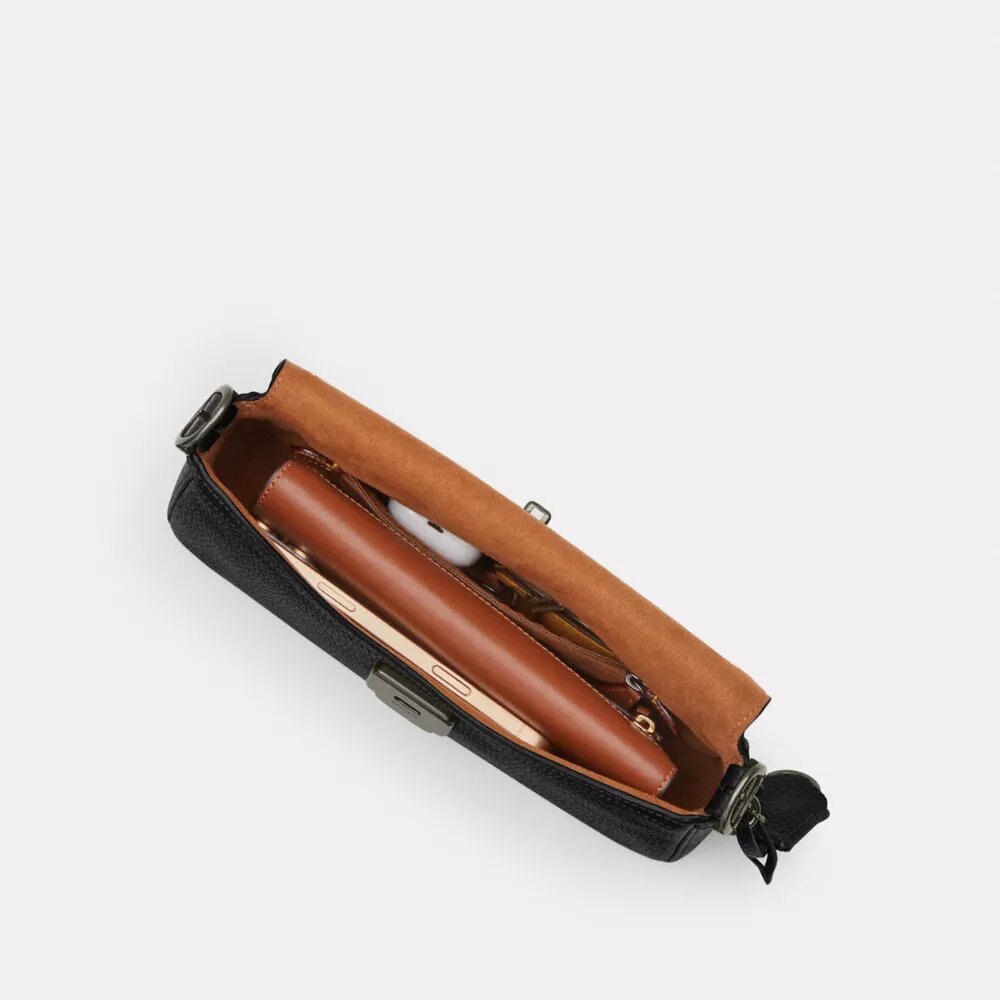 Borsa a spalla con patta Etta Small