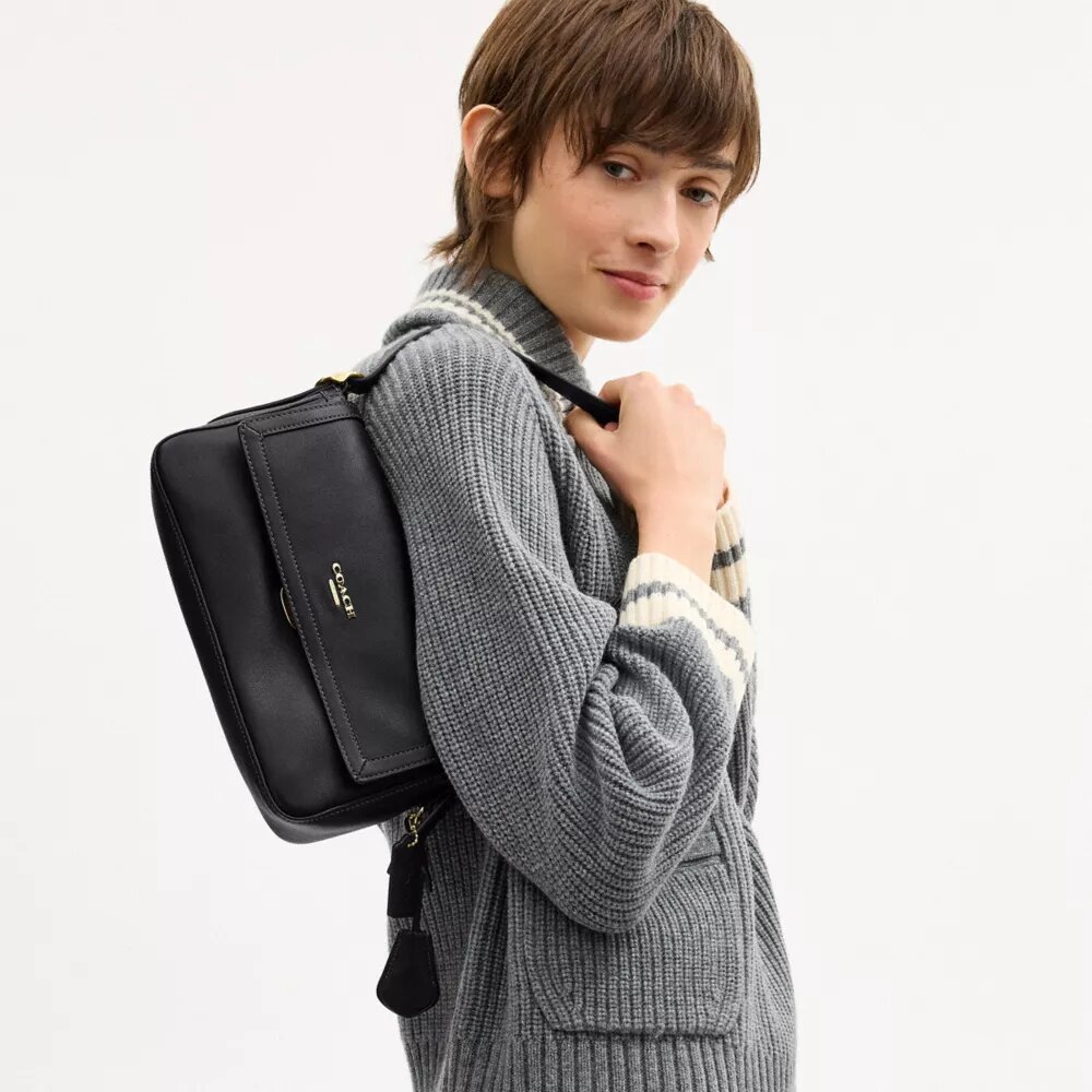 Borsa a spalla con patta Etta Small