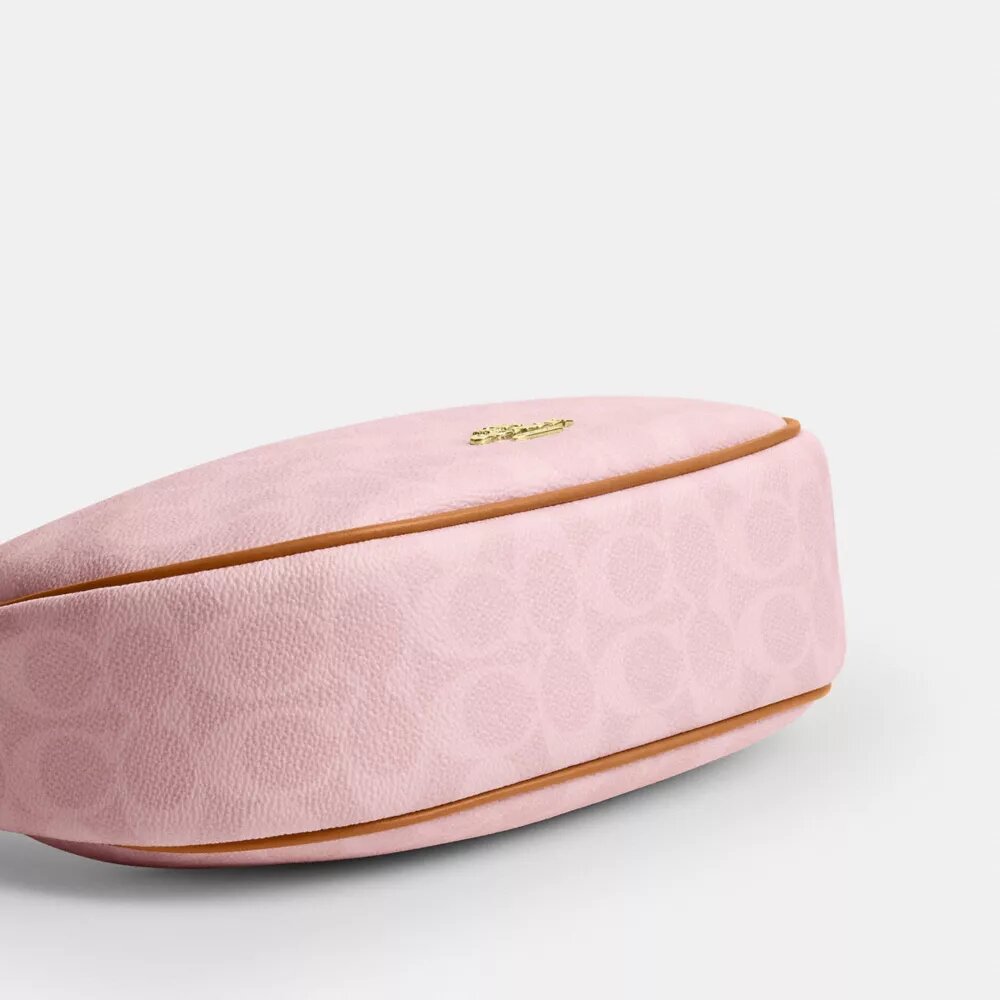 Borsa a spalla Emily in Signature Canvas con ciondoli