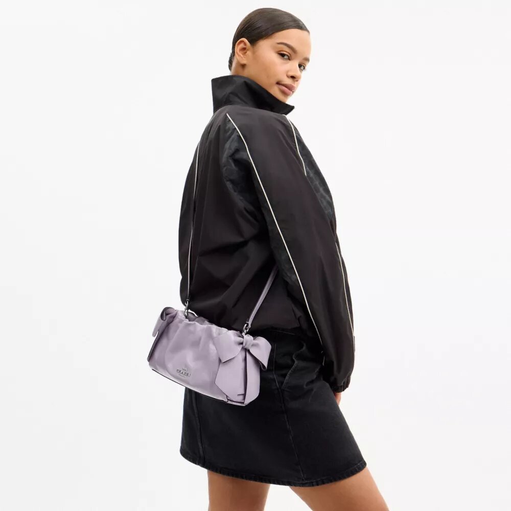 Borsa a spalla Faye con fiocchi