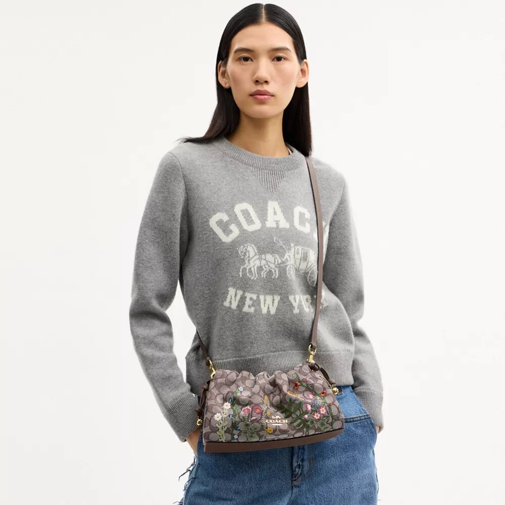 Borsa a spalla Faye in jacquard esclusivo con ricami floreali