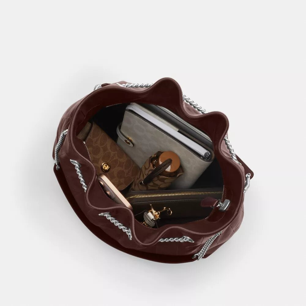 Borsa a spalla grande Evelyn con trapuntatura