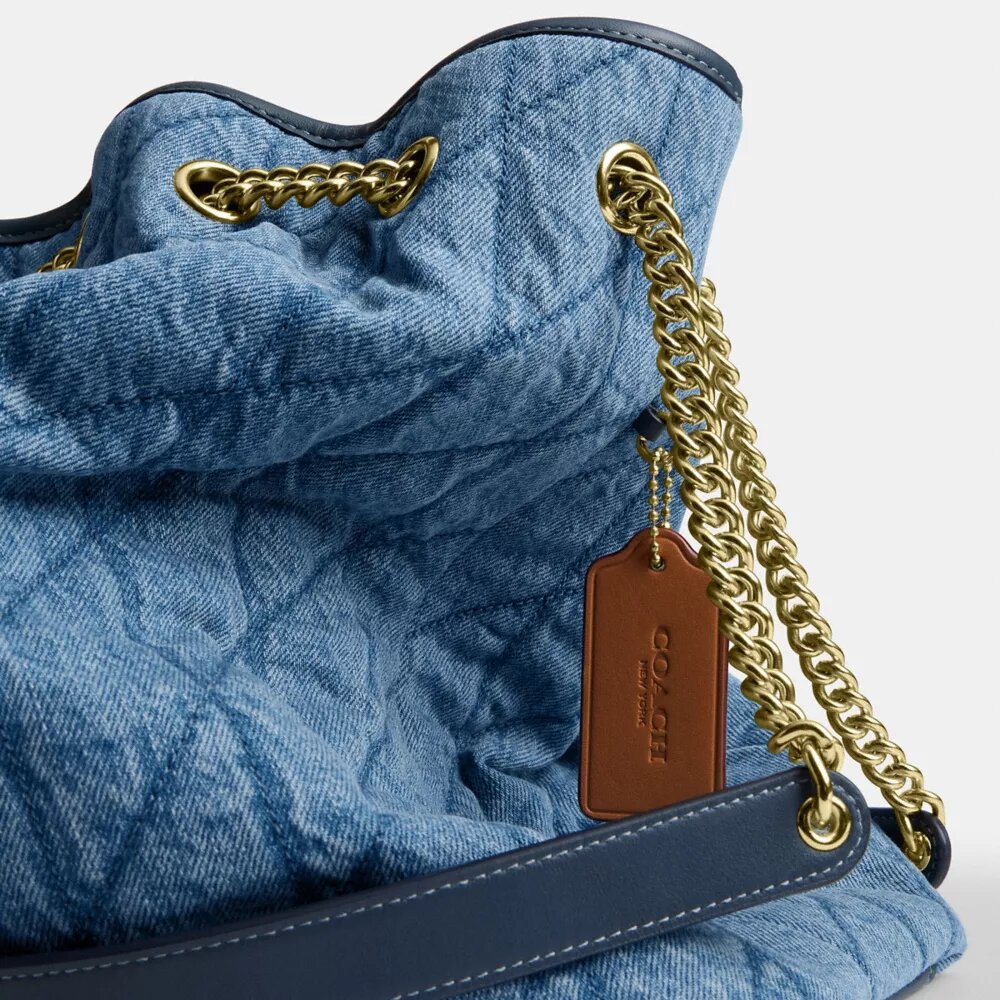 Borsa a spalla grande Evelyn in cotone rigenerativo con trapuntatura