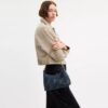 Borsa a spalla Juliet 25 in denim di cotone rigenerativo con trapuntatura