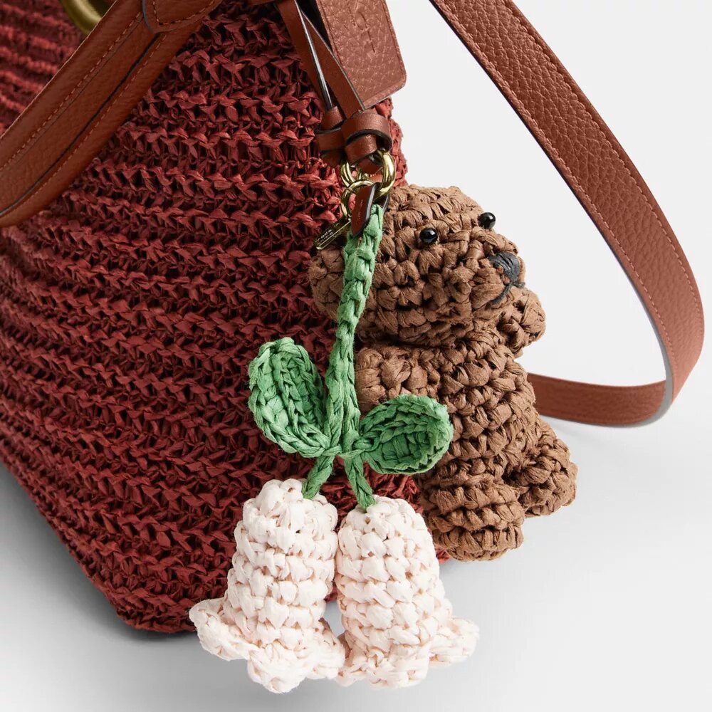 Borsa a spalla Laurel con ciondoli
