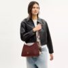 Borsa a spalla Laurel con ciondoli