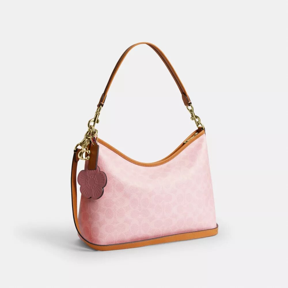 Borsa a spalla Laurel in Signature Canvas con ciondoli
