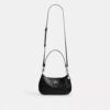 Borsa a spalla Teri in pelle Signature con ciondolo a forma di cuore