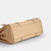 Borsa a tracolla con patta Bridget e fiocchi