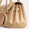 Borsa a tracolla con patta Bridget e fiocchi