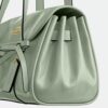 Borsa a tracolla con patta Bridget e fiocchi
