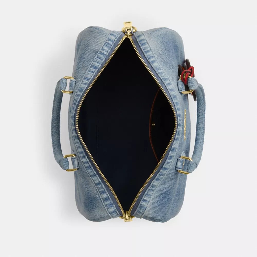 Borsa a tracolla grande Rowan in denim "Loved" con ciondoli