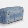 Borsa a tracolla grande Rowan in denim "Loved" con ciondoli