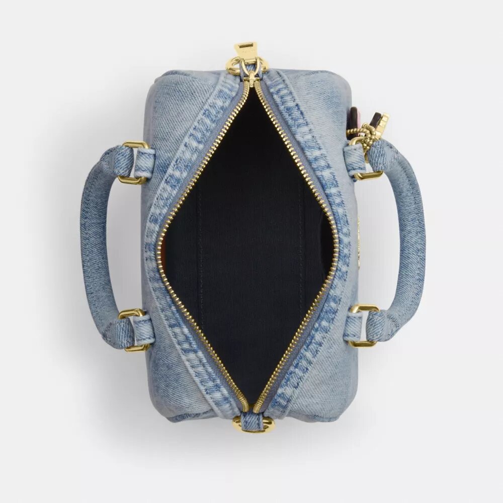 Borsa a tracolla Mini Rowan in denim "Loved" con ciondoli