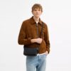 Borsa a tracolla piccola con patta Jack in Signature Canvas