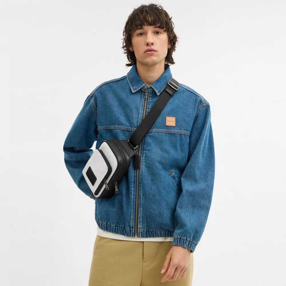 Borsa a tracolla Racer in Signature Canvas