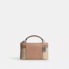 Borsa a tracolla Rainer 18 in Signature Canvas