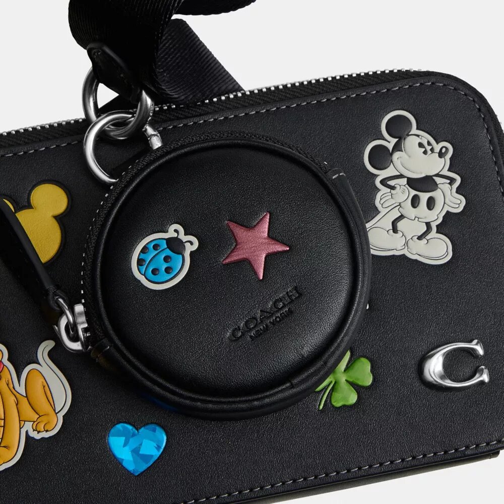 Borsa a tracolla sottile Disney X Coach Charter con stampa adesiva