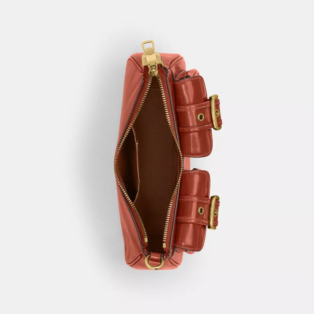 Borsa Ashton