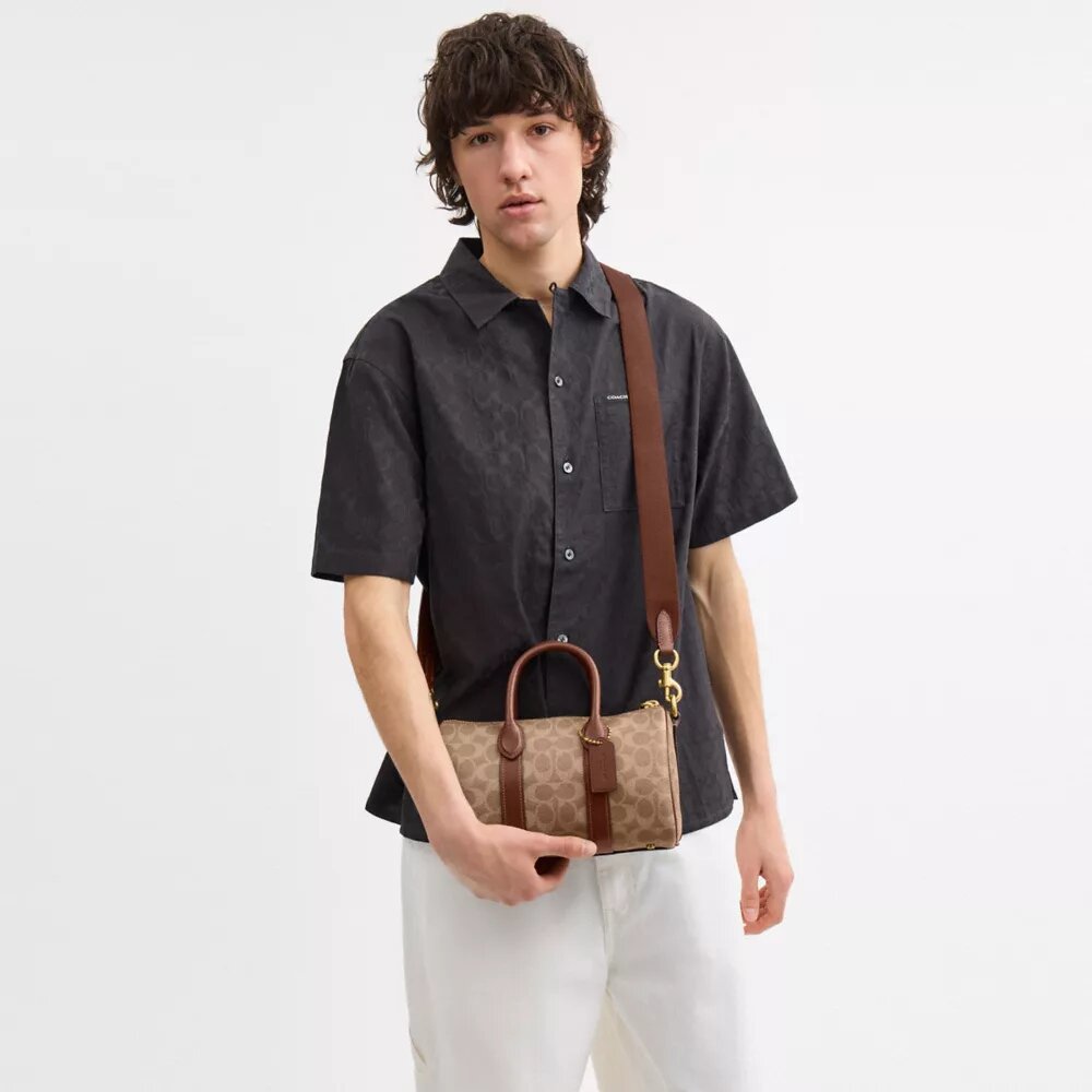 Borsa Compass 25 in Signature Canvas