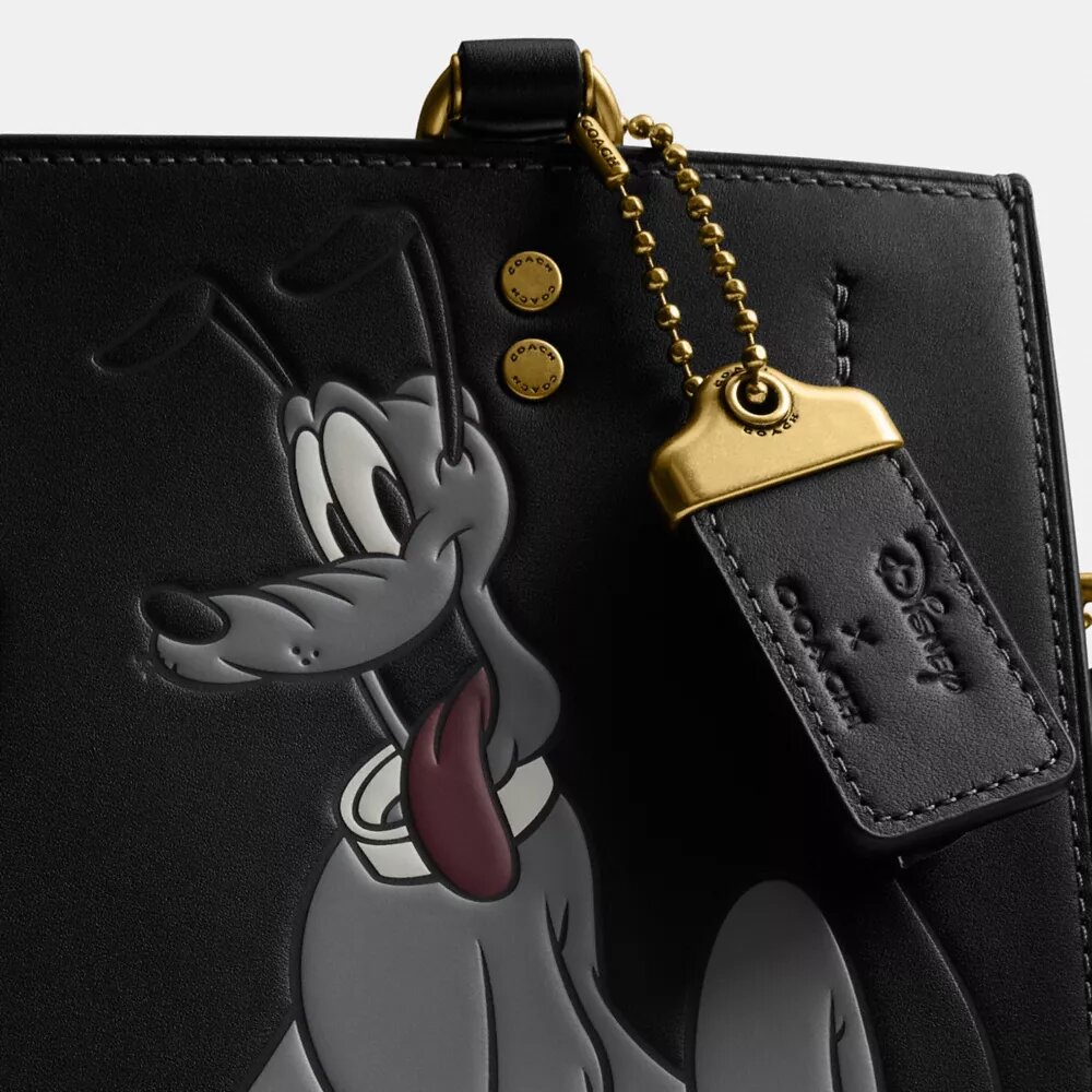 Borsa Disney X Coach Rogue 25 con Pluto