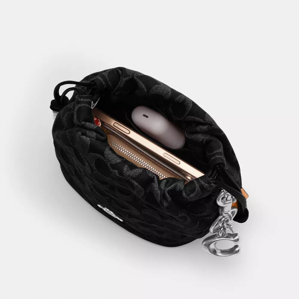 Borsa Faye Mini con coulisse in denim Signature