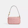 Borsa Plaza 18 in Signature Canvas