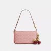 Borsa Plaza in Signature Canvas