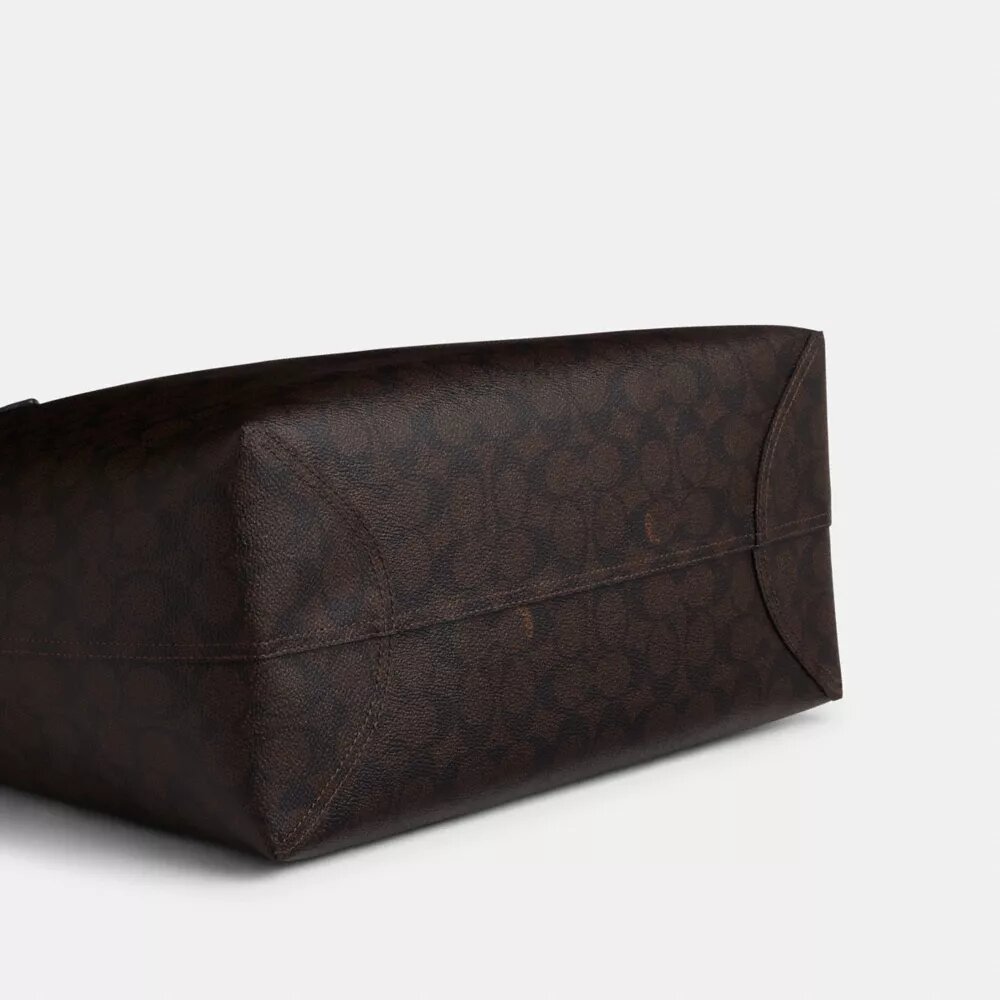Borsa Tote City in Signature Canvas