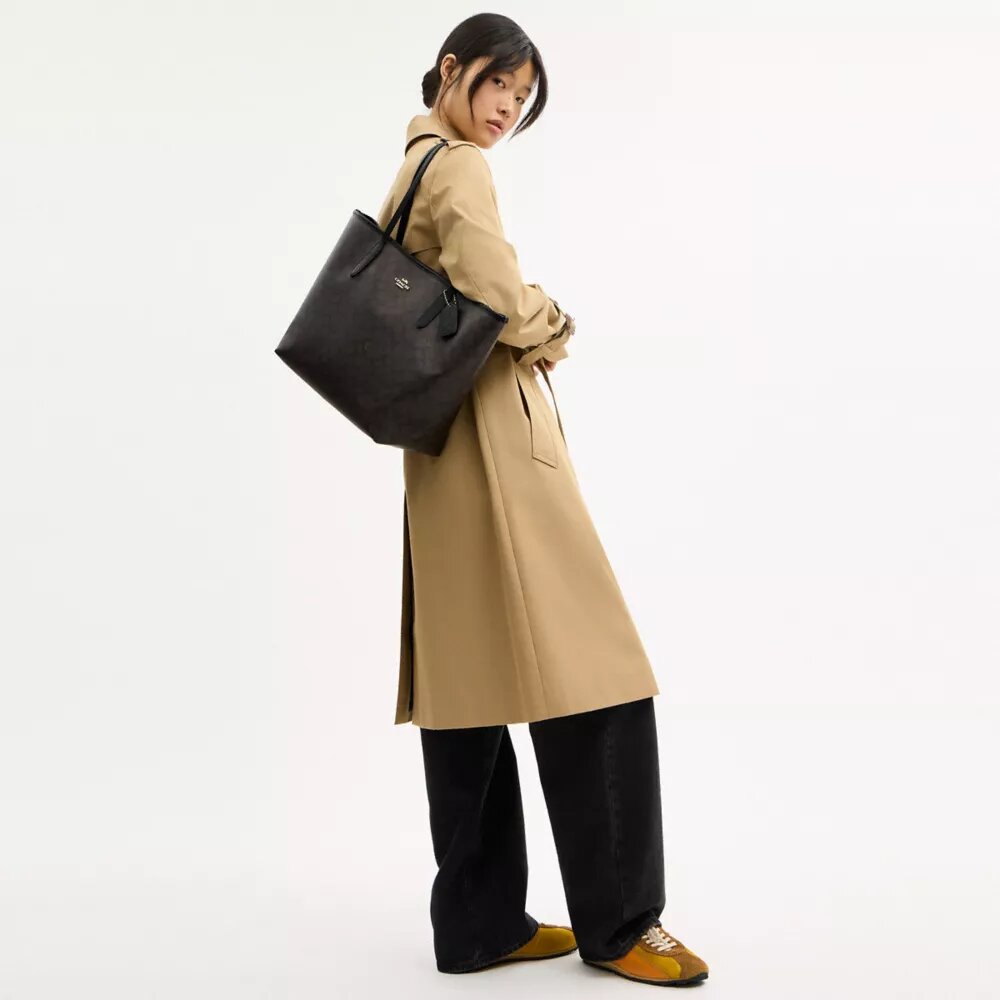 Borsa Tote City in Signature Canvas