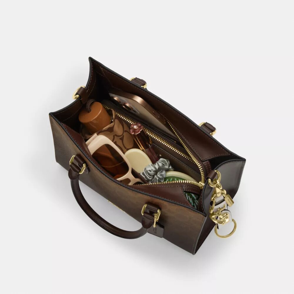 Borsa Tote piccola Maggie in Signature Canvas sfumato