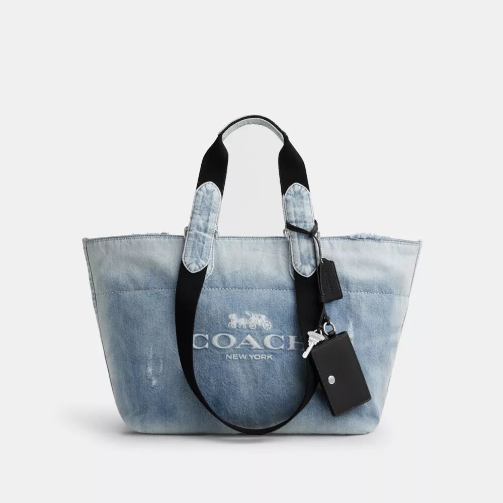 Borsa Tote "Small Tour" in denim "Loved" con ciondoli