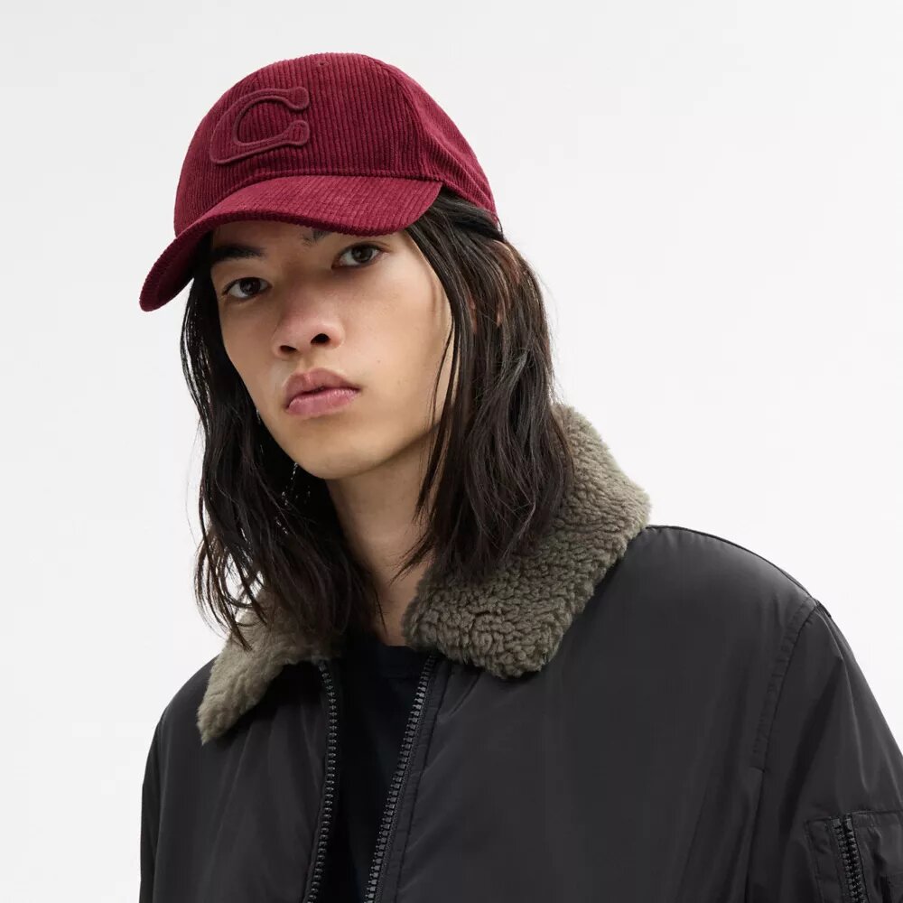 Cappellino da baseball con toppa firmata