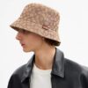 Cappello a secchiello in jacquard esclusivo