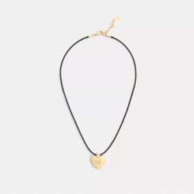 Collana con ciondolo a cordino a forma di cuore