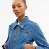 Giacca in denim "Sculpted C" con effetto consumato in cotone biologico