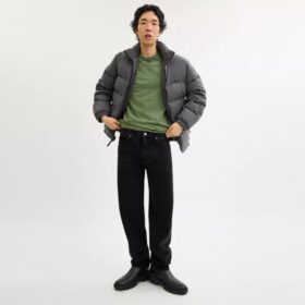 Jeans in denim dalla vestibilità dritta